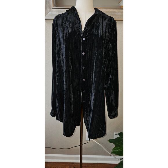 Foxcroft Long Sleeve Button Front Velvet‎ Tunic Top Women Size 16 Black Relaxed - Picture 3 of 6